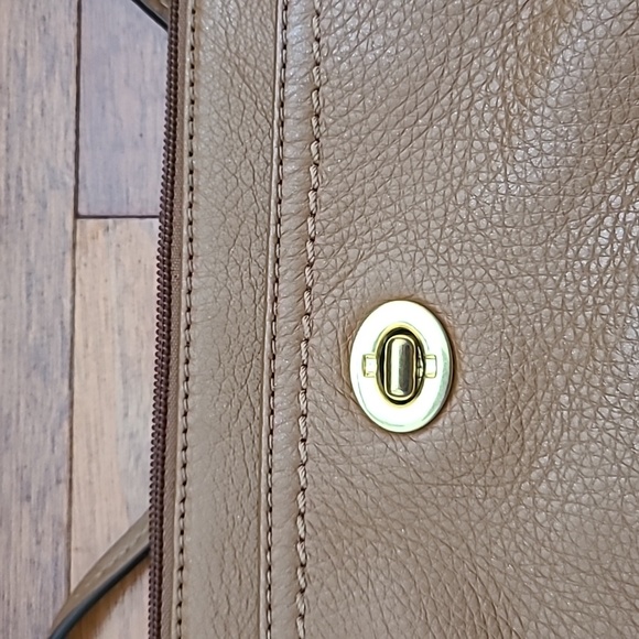 Coach Wristlet - Picture 2 of 6